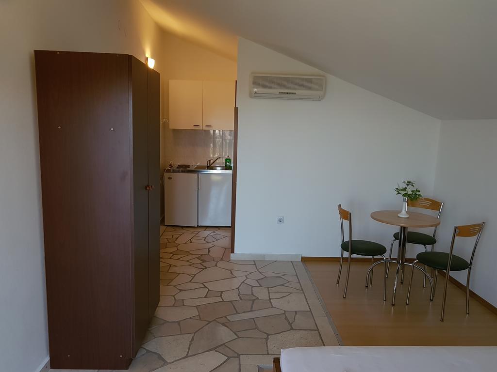 Apartments Plazibat Skrip ภายนอก รูปภาพ