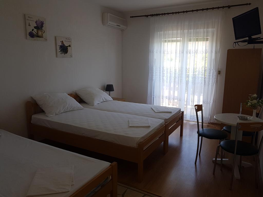 Apartments Plazibat Skrip ภายนอก รูปภาพ